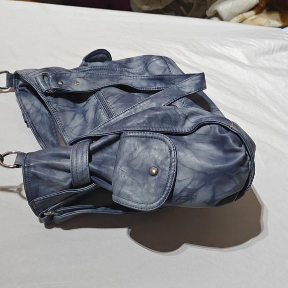 Purse - Picture 3 of 5